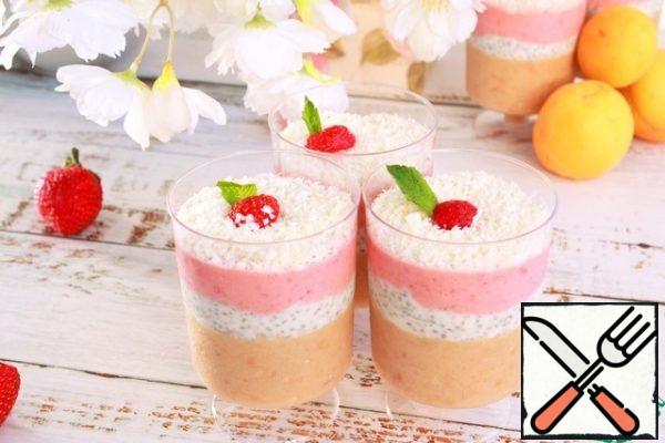 Before serving, sprinkle with coconut shavings on top. Garnish as desired and serve.