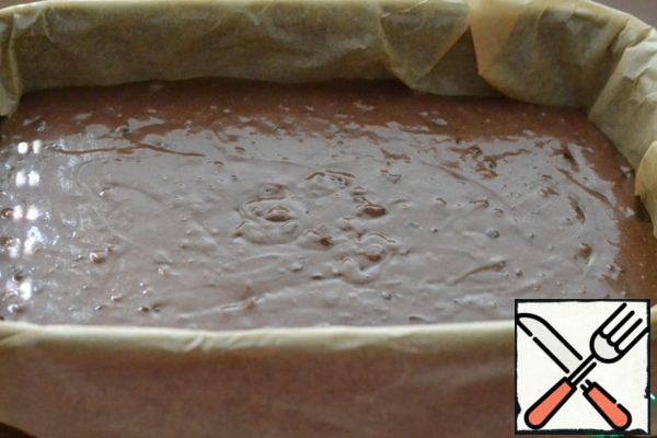 Form for baking 20x35 spread with baking paper.
Pour out the dough, flatten with a spatula.
Bake in a preheated oven at 180g for 25 minutes.