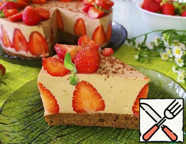 Cottage Cheese Mousse Cake with Strawberries Recipe