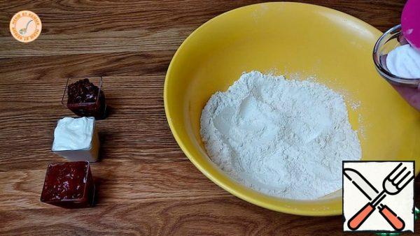 Add baking soda and salt to the flour.