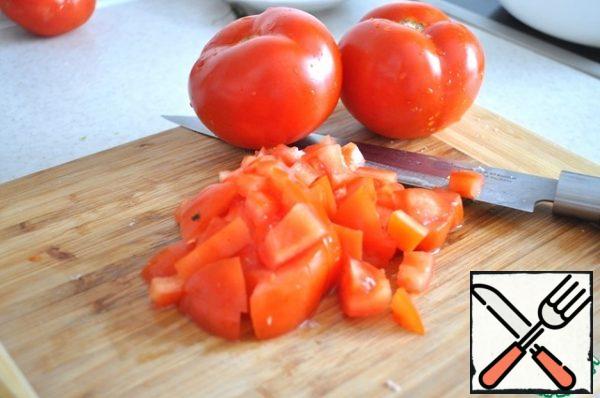 And we cut the tomatoes.