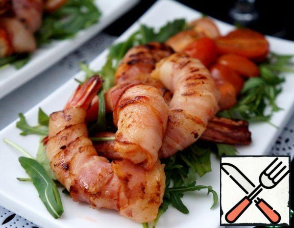 Shrimp in Bacon with Tomatoes Recipe
