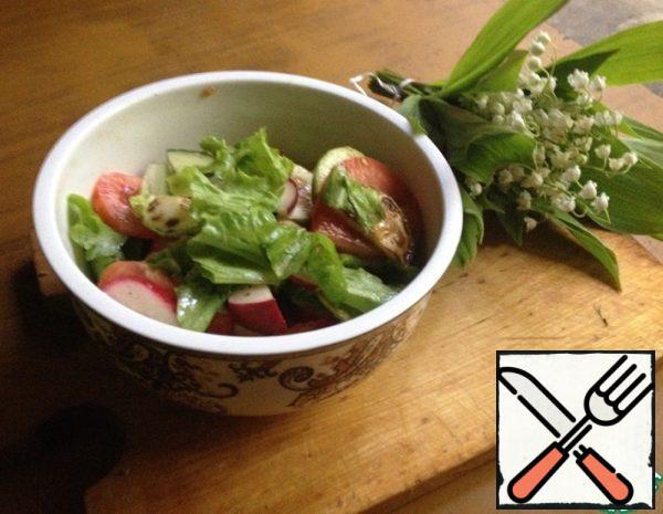 Warm Salad with Zucchini Recipe