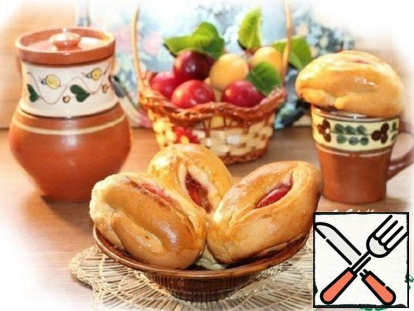 Buns with Plum Recipe