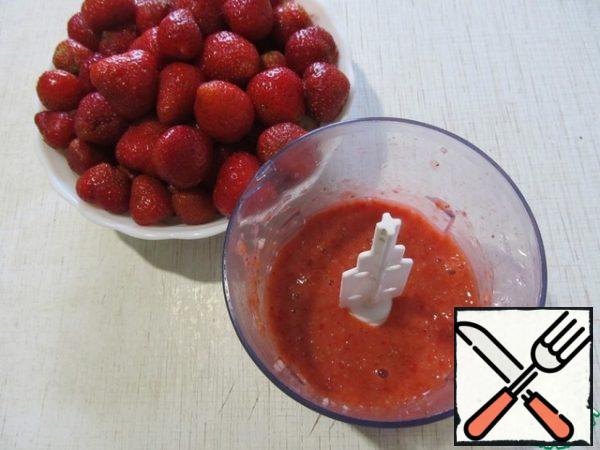 Strawberries are also crushed into puree.