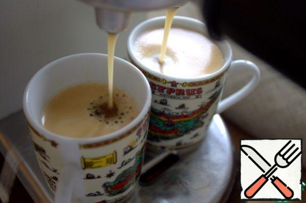 Delicious with coffee.