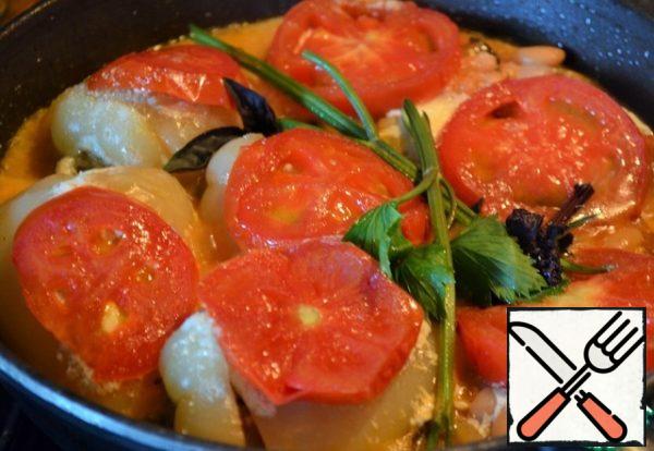 Add water, covering the vegetables, add celery and Basil.