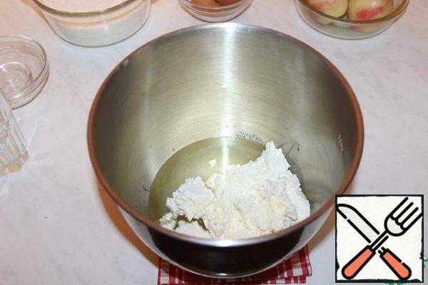 Cream cheese and vanilla.