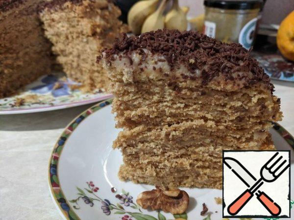 Very tasty, tender cake will not leave you indifferent.