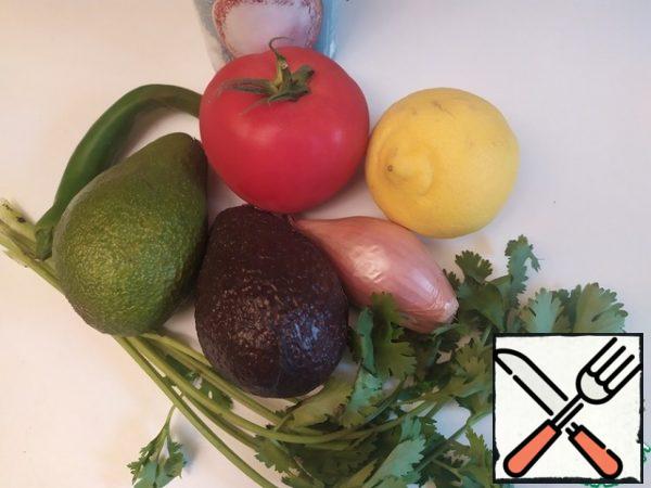 Cheese, in General, you can take any. But the one that melts well is better.
Tortillas are traditionally used as tortillas. But you can take any other tortillas, there is nothing critical in this. Let's start cooking with guacamole sauce.