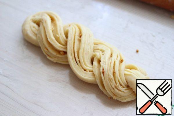 Then arrange in the form of a flagellum. 