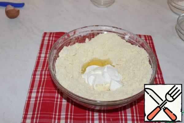 Add sour cream and egg.