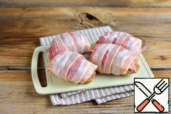 Form the rest of the sandwiches in the same way.