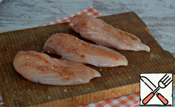 Boil chicken fillet (breast), bake or fry.  As it suits you.
I want to show you how I prepare fillets.  (for salads or sandwiches) Maybe someone will be interested in this method.
Dry the fillets with a paper towel.  Rub with salt, smoked paprika and dried garlic.