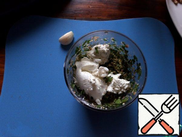 Then add the curd cheese and beat for about 1 minute.