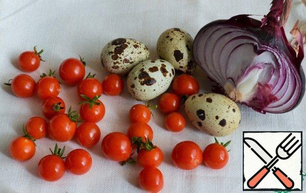 Wash the cherry, boil the quail eggs, peel the onion.