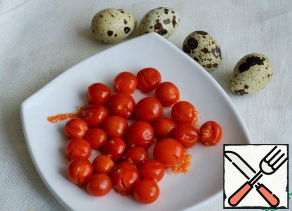 Crush cherry with a fork.