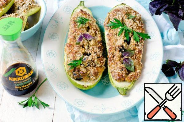 Zucchini stuffed with Cottage Cheese and Olives Recipe