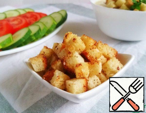 Onion Crackers for Salads and Soups Recipe