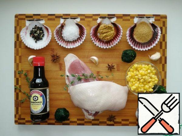 Prepare the necessary ingredients. Wash the duck fillet and dry it with a paper towel.