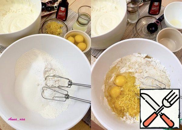 Sift flour with baking powder and salt, add sugar and mix. Mix the melted butter, eggs, lemon juice, vanilla, and lemon zest with a small mixer and bring everything to a smooth state.