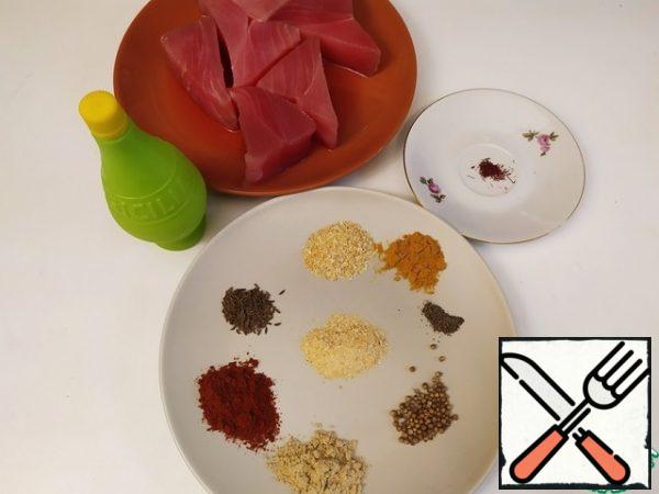 From the pintxos morunos there is no hard list of spices. I will say one thing - this list should be large, in the best Arab traditions. So you can try adding, removing, or changing things.