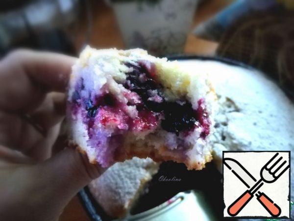 This is a beautiful pie cut. Bon appetit.