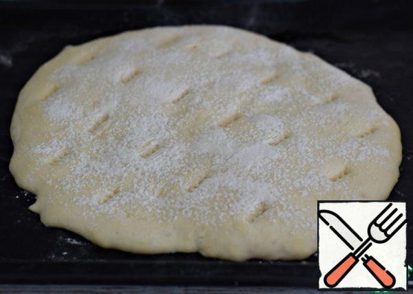 Make several random pricks with a fork on the surface of the tortilla.
Bake in a preheated 190-195° oven for 12-15 minutes. The tortillas should only be lightly browned. Therefore, always consider the specifics of your technique.