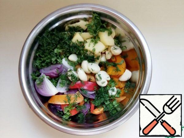 Combine the vegetables in a bowl, cool and add the coarsely chopped herbs, mix gently.