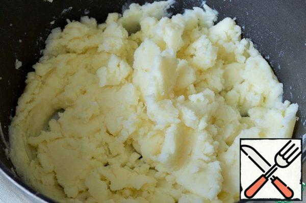 To your taste, prepare mashed potatoes.