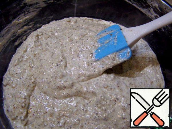 It remains to combine the yolks, whites and nuts to get the "dough". First, add some of the whipped whites to the yolks (about a third), mix, then add the chopped nuts. Mix everything until smooth and, in a few steps, add the remaining proteins. Carefully mix the mixture with a spatula from the bottom up. As a result, we get this air "dough" as in the photo.
I didn't photograph the rest of the process, but it's quite simple. In the prepared form, put the nut "dough" and bake at 190*From before Browning the cake. The baking time depends on the oven, approximately 50 minutes. While in the oven, the dough will increase in volume by 2 – 2.5 times. Leave the finished cake in a slightly open oven until it cools. Remove only the completely cooled cake from the mold.
It is best to bake it in the evening so that it cools completely overnight. The finished cake can be stored in the refrigerator for several days.
Attention! The cake is very fragile, so handle it carefully.