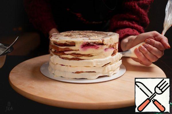 Put the remaining cream in a pastry bag. It is more convenient to use the "rose petal" attachment, but if it is not available, it is enough to cut off the corner, but not much. Thanks to this, the cream layer will be uniform.