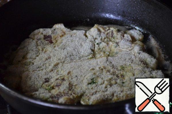 Fry over medium heat for 2-3 minutes on each side.