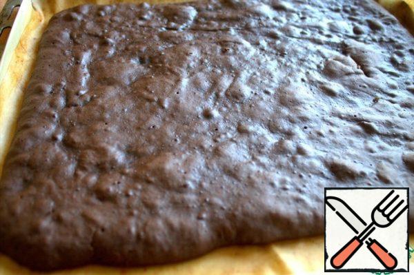 After 10 minutes, pierce with a skewer and remove if the cake is ready. Put it in a bag if you do it in advance.