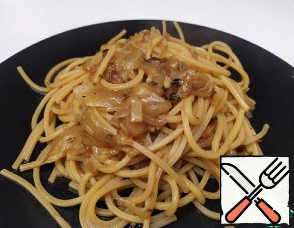 Pasta with Caramelized Onions Recipe