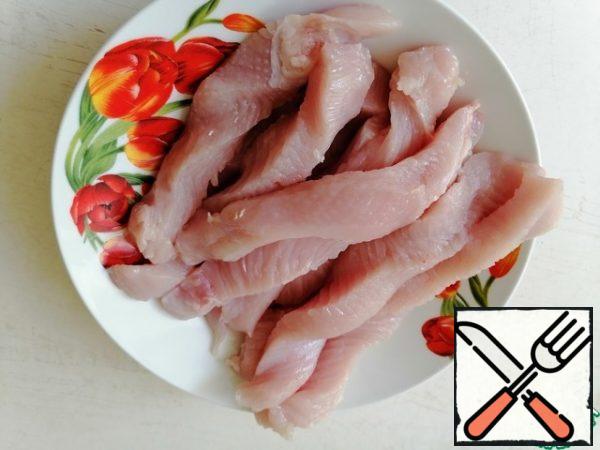 For this recipe, I used Turkey steaks. The steaks should be cut lengthwise into strips about 1.5 cm thick.