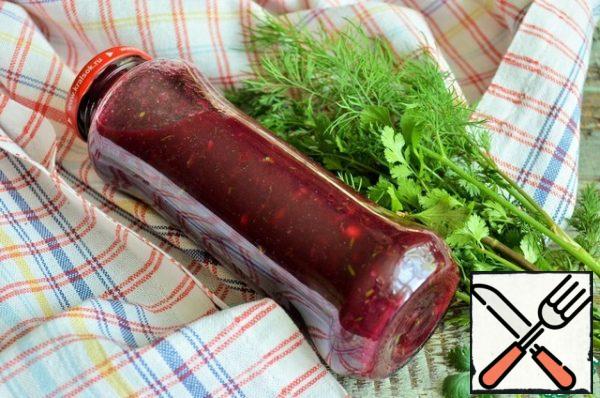 Pour into a convenient container and cool. Remove the Bay leaf.
Output 250 ml..