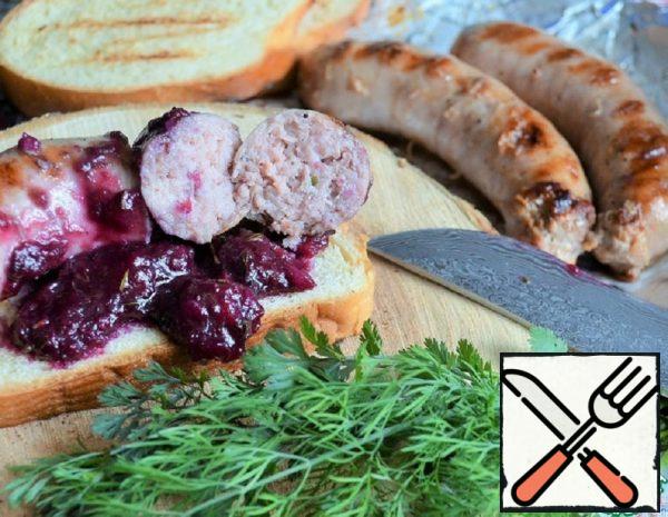 Kupaty with Grape and Apple Sauce Recipe