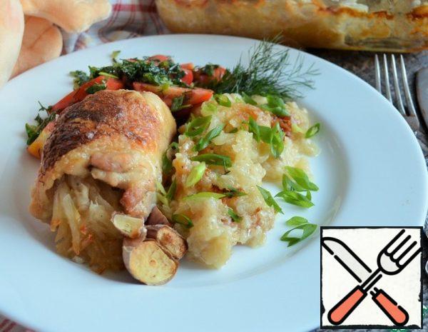 Chicken Thighs with Potatoes and Cheese Recipe