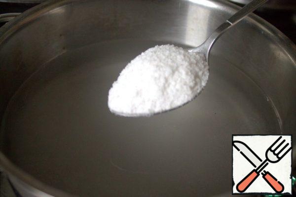 Dissolve sugar.