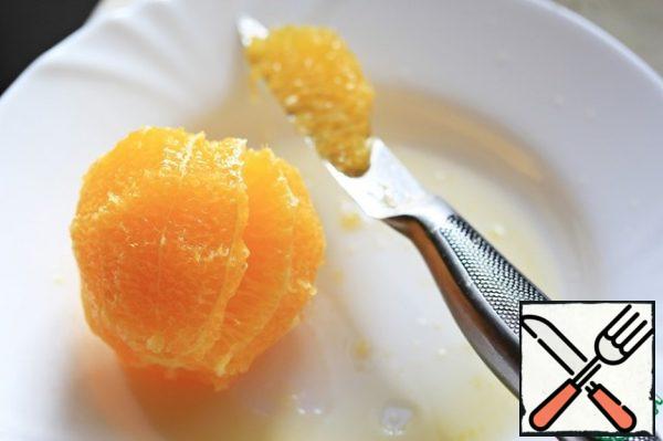 Orange milling.