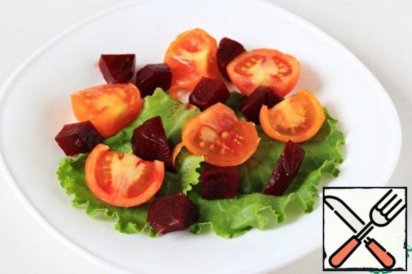 Add the pieces of beet.