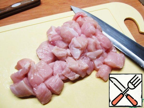 Cut the fillet into 2-3 cm bars and put the marinade in the refrigerator for at least 15-20 minutes.
But you can also leave it for a day or night.
