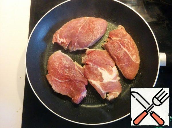 Fry on both sides, just a few minutes.