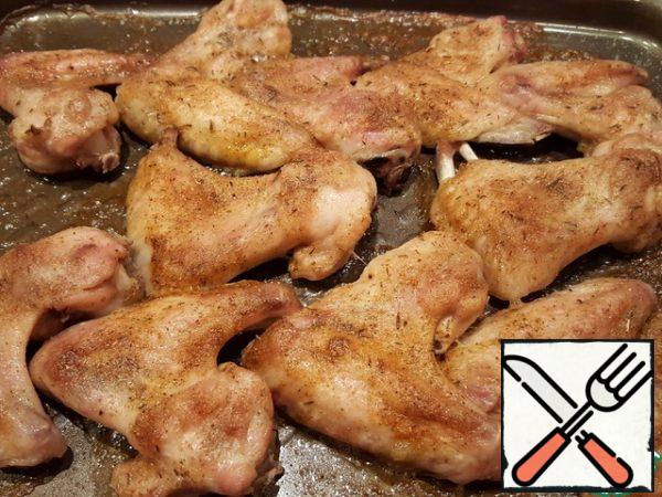 Bake the wings for 30-40 minutes in a preheated oven until tender.