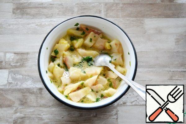 Mix well and leave in the refrigerator for 1 hour to soak the Pollock.
