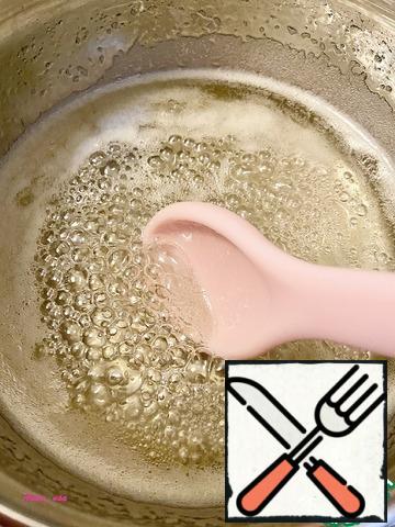 Boil the mixture for 4 minutes without stopping stirring.