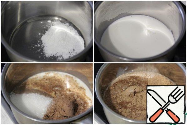 Prepare the glaze: pour cornstarch into a small ladle, pour in half a Cup of milk and mix thoroughly.
Then add the remaining ingredients, mix and put the ladle on a small fire.