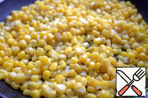 At this time I roasted the corn with the garlic.