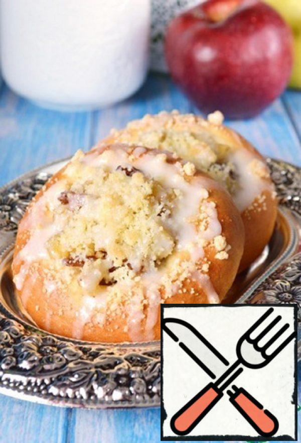Buns with Apples, Streusel and Lemon Glaze Recipe